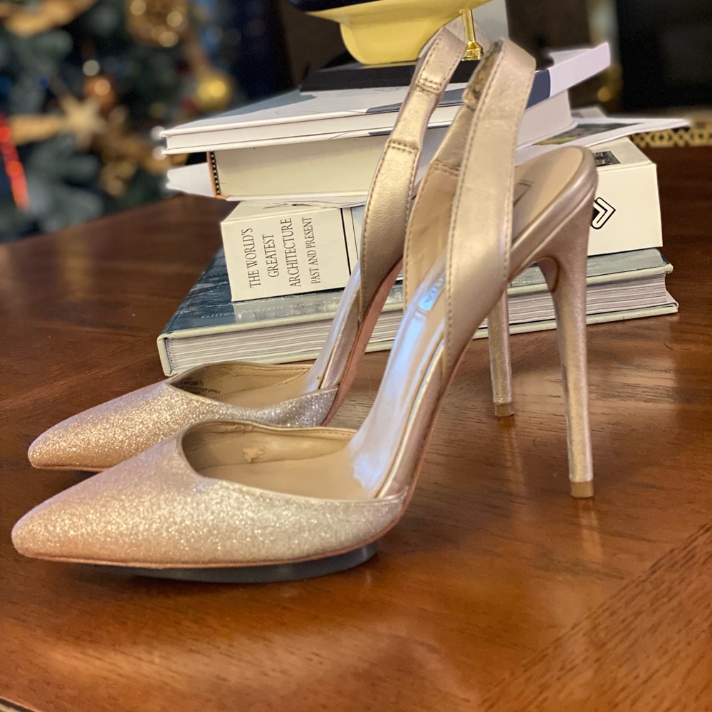 Dressy Formal BCBGMaxAzria Shoe